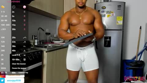 Aaron online show from October 2, 2025, 11:23 pm