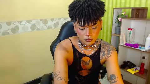 Snapshot of aaronbakers chatting on January 18, 2025, 9:56 am im NiallDun online show from January 18, 2025, 9:56 am