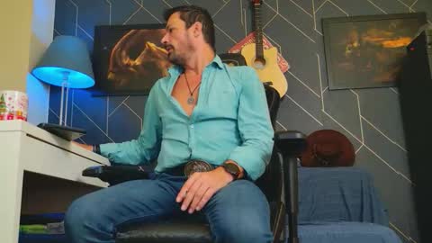 Aaron online show from October 5, 2025, 8:45 am