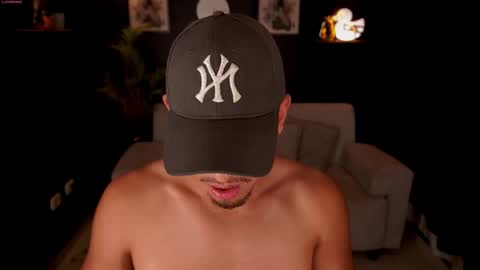 AARON  online show from September 27, 2025, 11:48 am