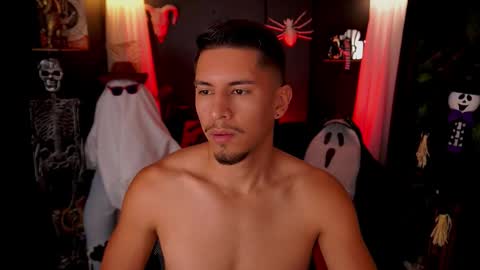 AARON  online show from October 13, 2025, 12:21 am