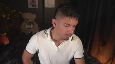 AARON  online show from March 10, 2026, 10:20 am