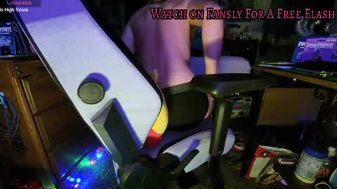 Aaron Skeetman online show from August 7, 2026, 12:12 am