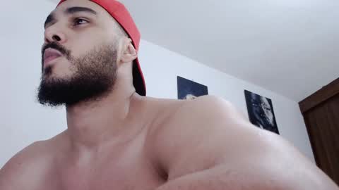 Snapshot of aaronteylor chatting on December 11, 2024, 11:08 am aaronteylor online show from December 11, 2024, 11:08 am