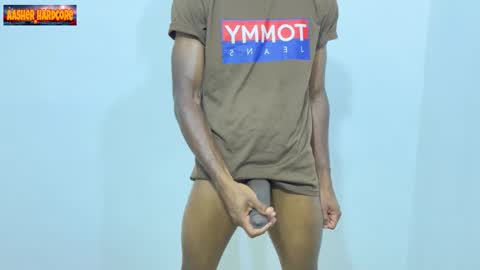 Snapshot of aasher_hardcore chatting on February 20, 2026, 12:51 am Asher online show from February 20, 2026, 12:51 am