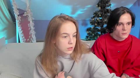 Snapshot of aataraxx chatting on December 16, 2024, 2:47 am Fiona and Harry online show from December 16, 2024, 2:47 am