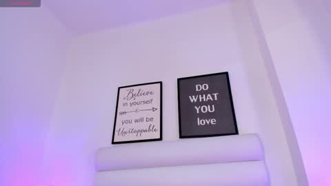 abbey_walker online show from March 3, 2026, 11:16 am