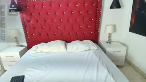 abbie_stoone online show from June 4, 2026, 3:34 am