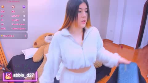 Snapshot of abbieedmond chatting on January 7, 2026, 3:53 am Abbie Edmond online show from January 7, 2026, 3:53 am