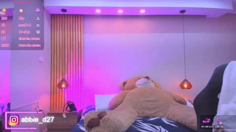 Snapshot of abbieedmond chatting on January 8, 2026, 4:04 am Abbie Edmond online show from January 8, 2026, 4:04 am