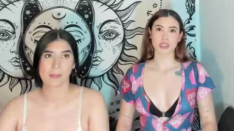 Snapshot of abby_and_lana chatting on February 9, 2026, 3:32 am ABBY LANNA online show from February 9, 2026, 3:32 am