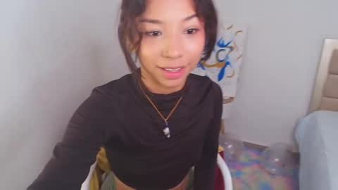 Lucia  online show from January 8, 2025, 12:15 pm
