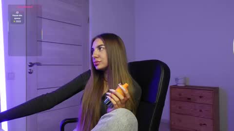 Snapshot of abby_laker chatting on September 18, 2025, 5:04 pm ABBY LAKER online show from September 18, 2025, 5:04 pm