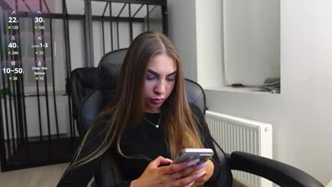 Snapshot of abby_laker chatting on October 9, 2025, 4:49 pm ABBY LAKER online show from October 9, 2025, 4:49 pm