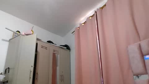 abby_moss_2 online show from December 20, 2025, 5:53 pm