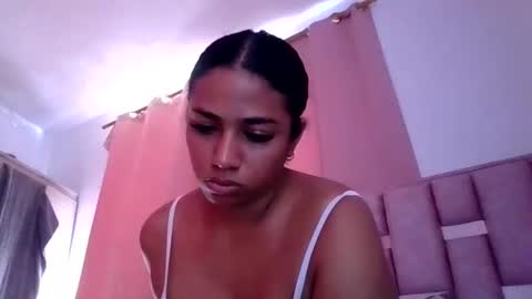 abby_moss_2 online show from January 7, 2026, 7:05 pm