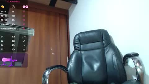 Vannesa online show from October 20, 2025, 11:10 am