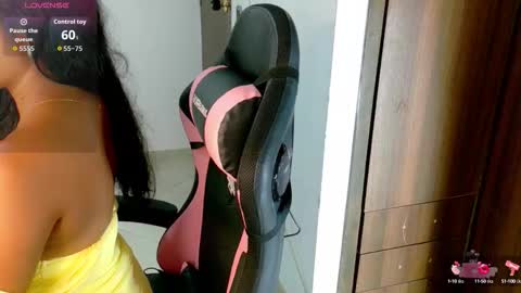 Snapshot of abby_tits chatting on September 30, 2025, 6:35 pm ABBY online show from September 30, 2025, 6:35 pm