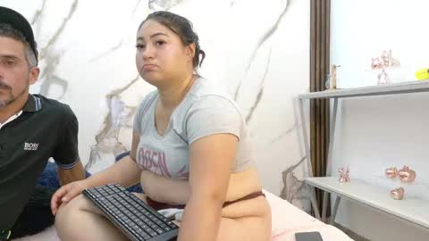 abbyandliam online show from June 1, 2026, 3:19 am