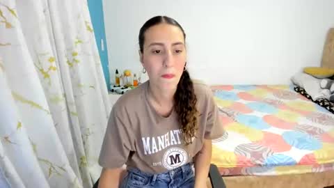 Snapshot of abbyhowlland chatting on July 5, 2026, 1:34 am sara online show from July 5, 2026, 1:34 am