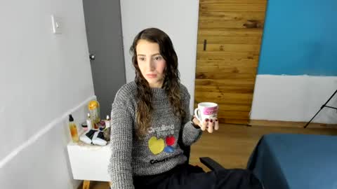 Snapshot of abbyhowlland chatting on July 25, 2026, 12:25 pm sara online show from July 25, 2026, 12:25 pm