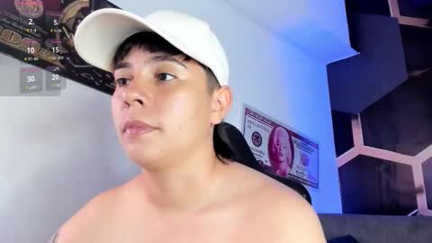 Snapshot of abbysmiitth_ chatting on November 12, 2025, 9:14 pm Abby Smith online show from November 12, 2025, 9:14 pm