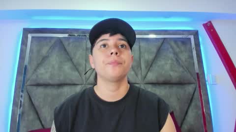 Snapshot of abbysmiitth_ chatting on December 16, 2025, 7:08 pm Abby Smith online show from December 16, 2025, 7:08 pm