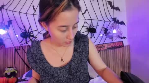 Abigail online show from October 26, 2025, 11:38 am