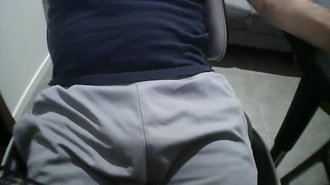 ethan199111 online show from March 17, 2026, 8:06 am