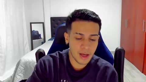 Snapshot of abelasburgo chatting on December 27, 2024, 5:09 am Independence model AbelAsburgo online show from December 27, 2024, 5:09 am