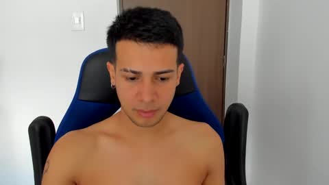 Snapshot of abelasburgo chatting on February 20, 2025, 7:19 pm Independence model AbelAsburgo online show from February 20, 2025, 7:19 pm