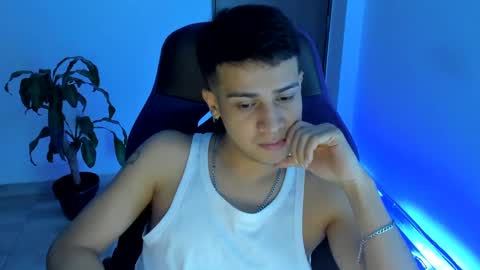 Snapshot of abelasburgo chatting on November 7, 2025, 2:22 am Independence model AbelAsburgo online show from November 7, 2025, 2:22 am