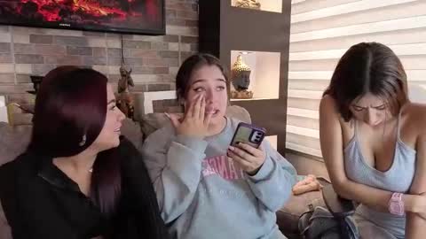 Snapshot of abella_as_ chatting on September 24, 2025, 3:59 pm abella_as_ online show from September 24, 2025, 3:59 pm