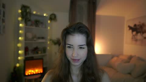 Snapshot of abella_danger_x chatting on December 29, 2024, 9:28 am abella_danger_x online show from December 29, 2024, 9:28 am