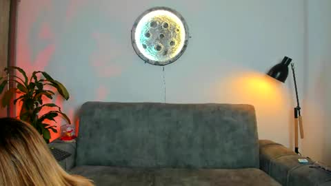 Snapshot of abellaconnor chatting on July 8, 2026, 1:15 pm Abella and Kendra online show from July 8, 2026, 1:15 pm