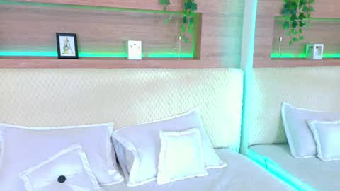 abiehils online show from September 10, 2025, 12:05 pm