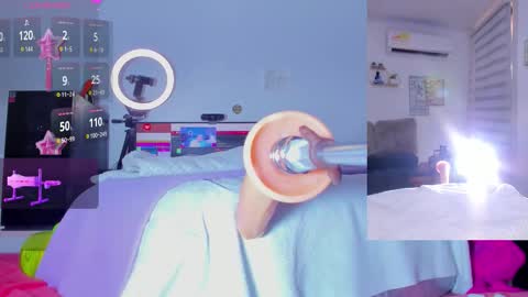 Snapshot of abigail__girl_ chatting on November 10, 2025, 6:40 pm Abigail online show from November 10, 2025, 6:40 pm