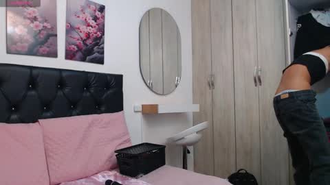 Abigail online show from March 26, 2026, 1:44 am