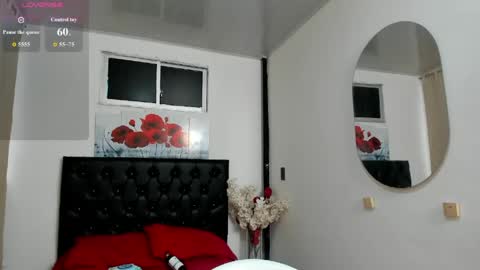 Snapshot of abigail_f00x chatting on June 8, 2026, 12:27 pm Abigail online show from June 8, 2026, 12:27 pm