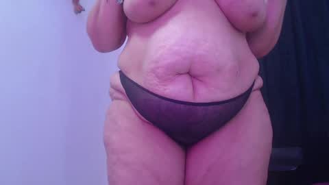 abigail_jhonss online show from April 23, 2026, 8:00 pm