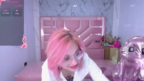 abril_ch_ online show from March 13, 2026, 12:45 pm