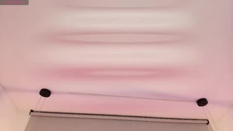 Snapshot of abril_lee__ chatting on October 29, 2025, 4:09 pm Abril online show from October 29, 2025, 4:09 pm