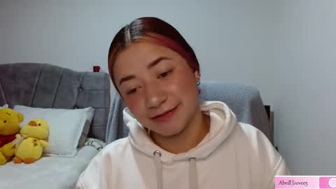 Abril online show from February 6, 2025, 4:36 pm