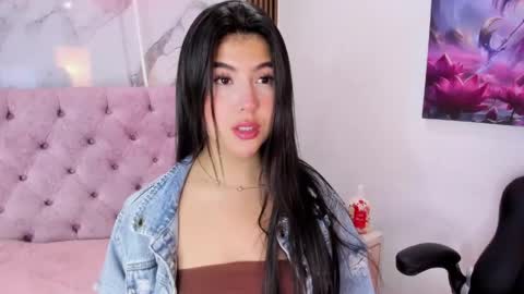 Snapshot of abrilquintana chatting on April 30, 2026, 11:27 am Abril online show from April 30, 2026, 11:27 am