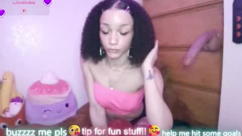 Peach online show from February 3, 2026, 6:51 am