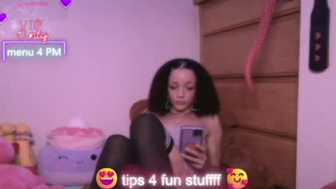 Snapshot of abruisedpeach chatting on May 14, 2026, 3:02 am Peach online show from May 14, 2026, 3:02 am