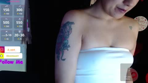 Absenta vert online show from February 13, 2025, 10:33 pm