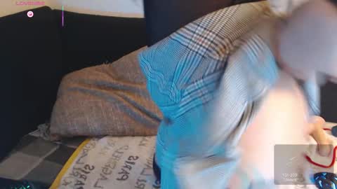 Absenta vert online show from October 23, 2025, 10:30 pm