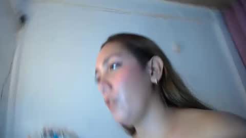 Snapshot of absolutely_gurjuice69 chatting on December 22, 2024, 8:14 pm Hope online show from December 22, 2024, 8:14 pm