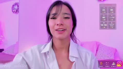 Snapshot of aby_whitee chatting on December 20, 2024, 6:02 pm Aby online show from December 20, 2024, 6:02 pm